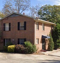2269 Robin Lyn Ct in Macon, GA - Building Photo