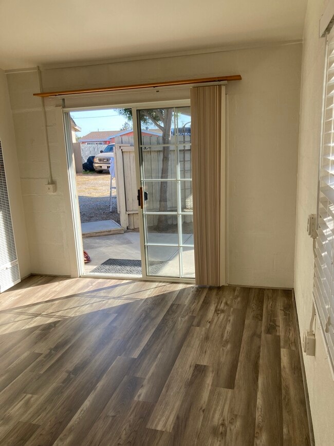 property at 1278 E Collins St