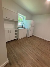 9501 N 11th St in Tampa, FL - Building Photo - Building Photo