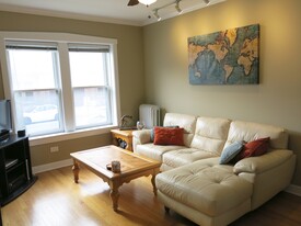 3101 N Kenmore Ave, Unit Unit1 in Chicago, IL - Building Photo