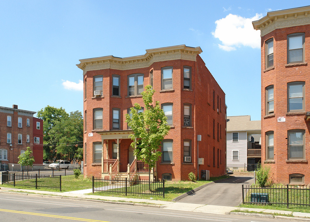 555-557 Zion St in Hartford, CT - Building Photo