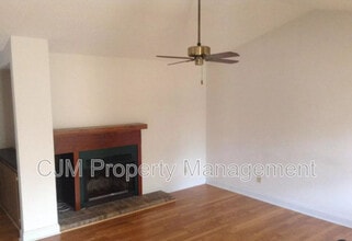 116 Etling Ave in Goose Creek, SC - Building Photo - Building Photo