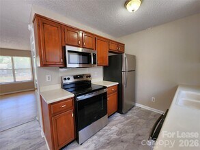 6227 Mayridge Dr in Charlotte, NC - Building Photo - Building Photo