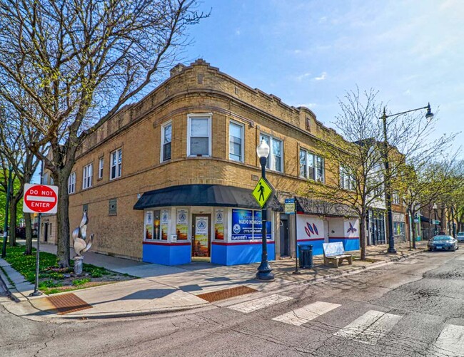 3454-3458 W Irving Park Rd