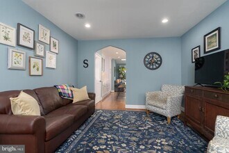 1147 Colonial Ave in Alexandria, VA - Building Photo - Building Photo