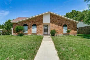 410 Cambria Dr in Coppell, TX - Building Photo