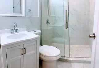 2847 W 38th Pl, Unit 1 in Chicago, IL - Building Photo - Building Photo