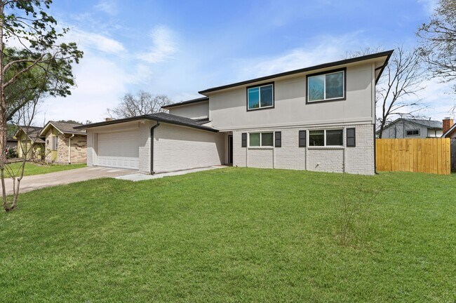10531 Spanish Grant Dr in Sugar Land, TX - Building Photo - Building Photo