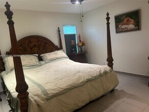 2161 NW 108th Terrace in Sunrise, FL - Building Photo - Building Photo