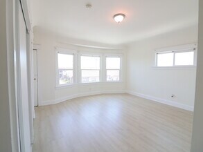 441 W 79th St, Unit #2 in Los Angeles, CA - Foto de edificio - Building Photo