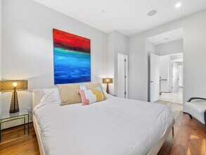 134 S Granados Ave in Solana Beach, CA - Building Photo - Building Photo