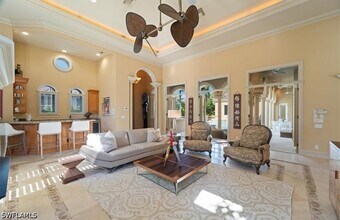 550 21st Ave S in Naples, FL - Building Photo - Building Photo