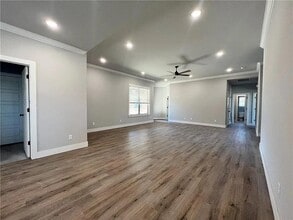 3309 SW Stoneway Ave in Bentonville, AR - Building Photo - Building Photo