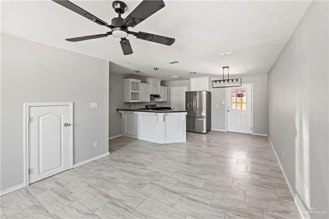 10 S 48th Ln in McAllen, TX - Building Photo - Building Photo