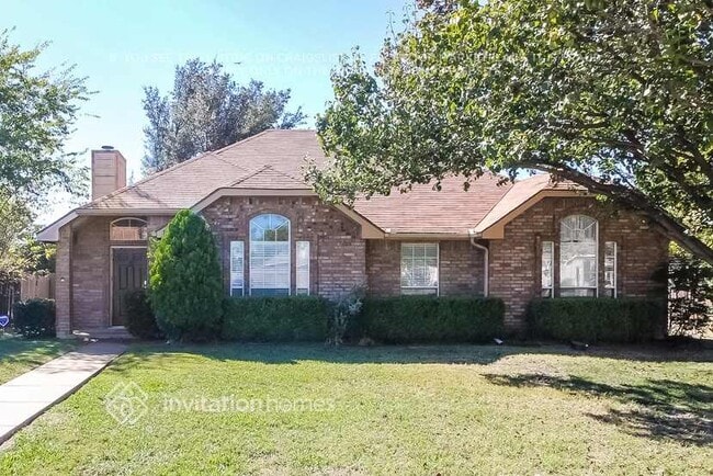 property at 7614 Maui Ln