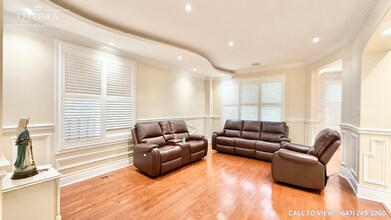 51 Minerva Av in Toronto, ON - Building Photo - Building Photo