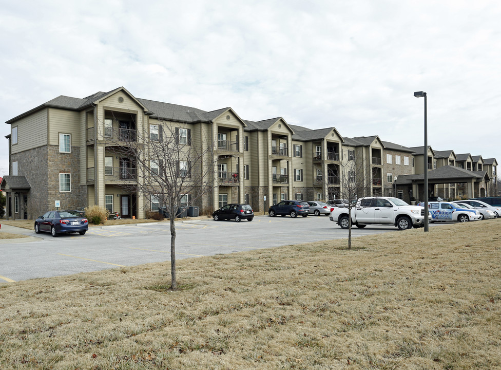 Villas at Quail Creek Apartments in Springfield, MO - Building Photo