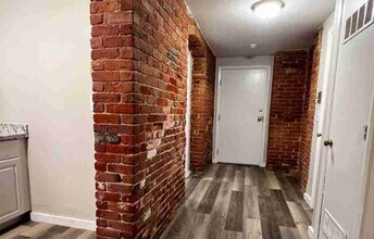43 Austin St-Unit -1 in Worcester, MA - Building Photo - Building Photo