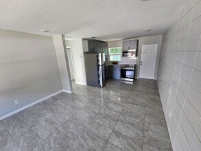 212 S 3rd St in Haines City, FL - Building Photo - Building Photo