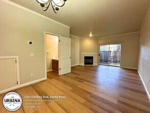 1311 Eardley Ave in Santa Rosa, CA - Building Photo - Building Photo