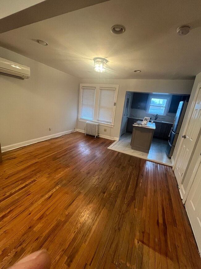 13006 Sutter Ave in South Ozone Park, NY - Building Photo - Building Photo