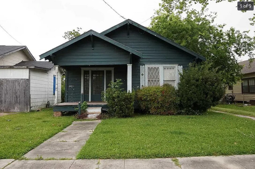 1638 Corley Ave in Beaumont, TX - Building Photo