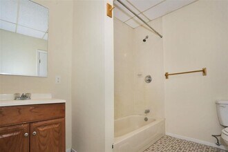 203 Academy St in Jersey City, NJ - Building Photo - Building Photo