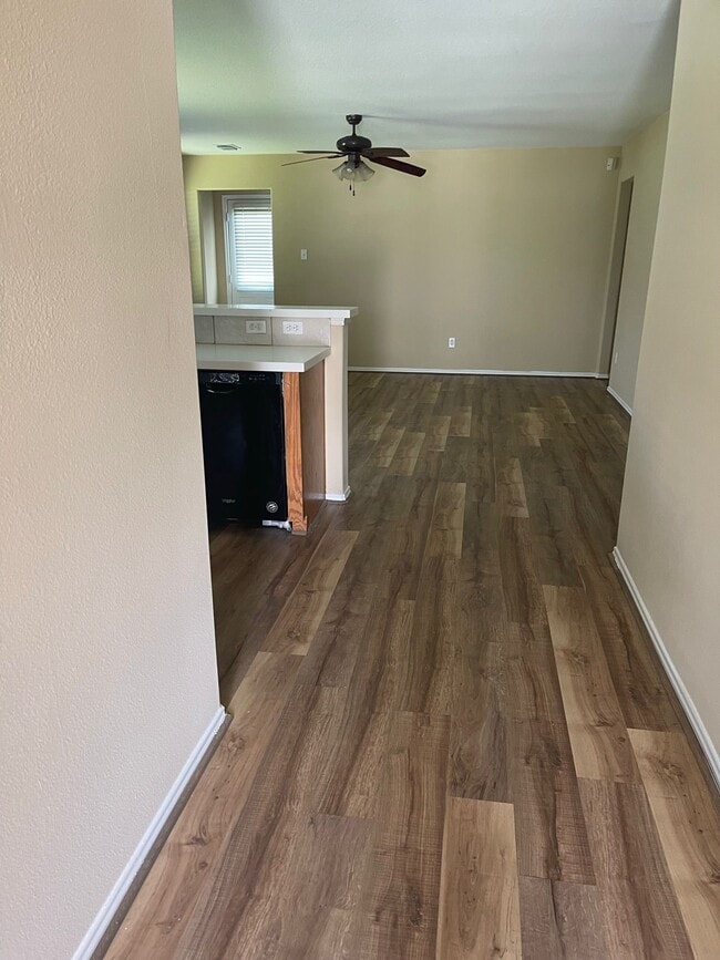 8714 Sunset Pond Dr in Tomball, TX - Building Photo - Building Photo