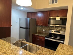 5112 Conroy Rd in Orlando, FL - Building Photo - Building Photo