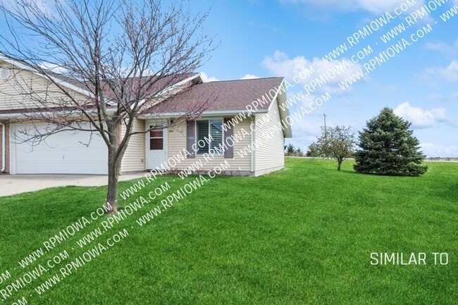 2012 Vista View Dr in Granger, IA - Building Photo - Building Photo