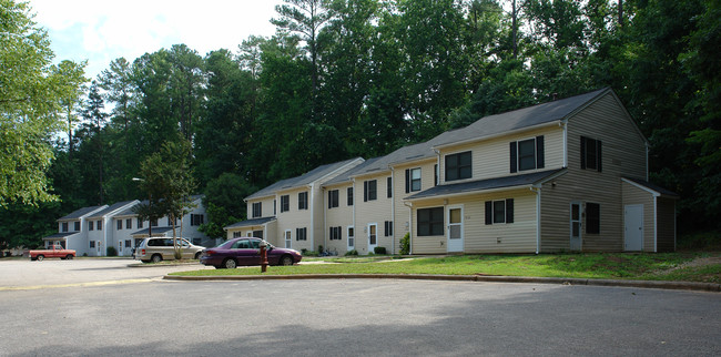 Valleybrook Apartments in Raleigh, NC - Building Photo - Building Photo