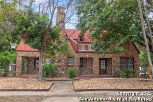 property at 1618 W Kings Hwy