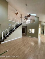 4775 Lake Waterford Way in Melbourne, FL - Building Photo