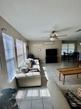 106 Yegua Cir in Huntsville, TX - Building Photo - Building Photo