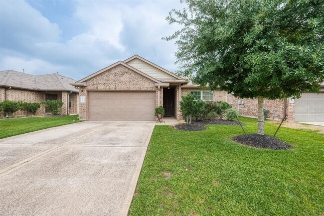property at 18118 Trace Pointe Ln