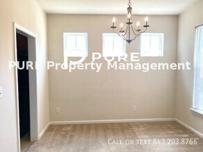 160 Avonshire Dr in Summerville, SC - Building Photo - Building Photo