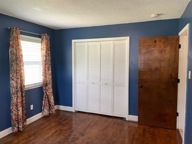 property at 782 Museum Rd