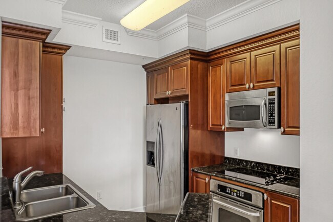 1408 Renaissance Way in Boynton Beach, FL - Building Photo - Building Photo