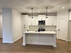 11022 W Hydrangea St in Boise, ID - Building Photo - Building Photo