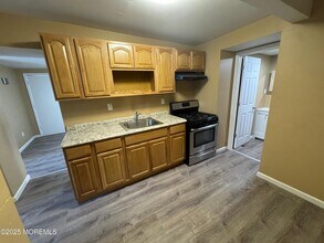 724 Cortlandt St in Perth Amboy, NJ - Building Photo - Building Photo