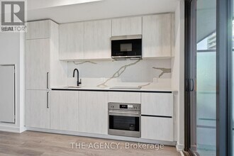 35 Parliament St in Toronto, ON - Building Photo - Building Photo