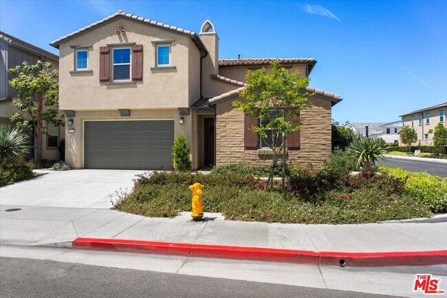 property at 21181 Strathmoor Ln
