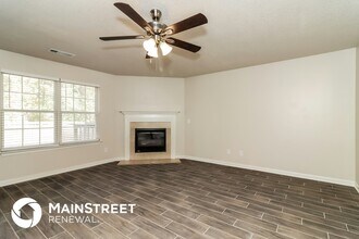 40 Glenabbey Dr in Cartersville, GA - Foto de edificio - Building Photo