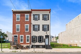 2219 W Oxford St in Philadelphia, PA - Building Photo
