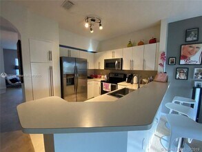 2220 SE 24th Pl in Homestead, FL - Building Photo - Building Photo