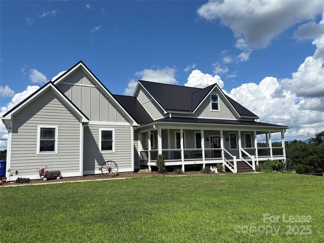 1355 Bear Creek Rd in Leicester, NC - Building Photo - Building Photo