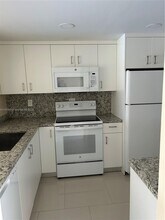 7910 N Colony Cir in Tamarac, FL - Building Photo - Building Photo