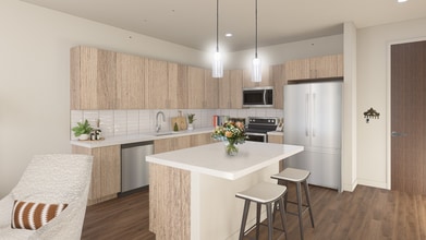 The Scoot Grandeur Apartments in Cudahy, WI - Foto de edificio - Building Photo