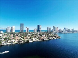 19101 NE 36th Pl in Aventura, FL - Building Photo