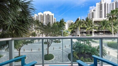 19370 Collins Ave, Unit SI ID1255739P in Sunny Isles Beach, FL - Building Photo - Building Photo